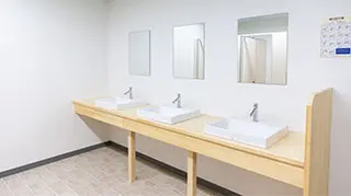 トイレ・手洗い場